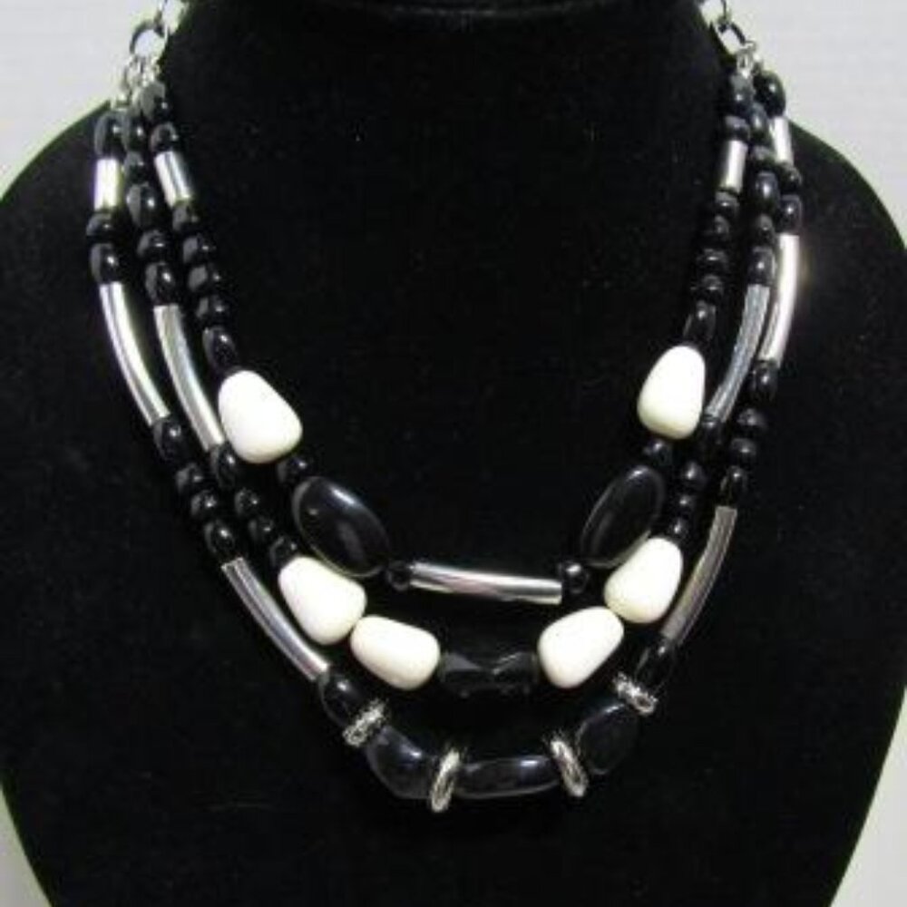 Chicos Chunky Black & White Beaded 3 Strand Necklace 21" with silver accent